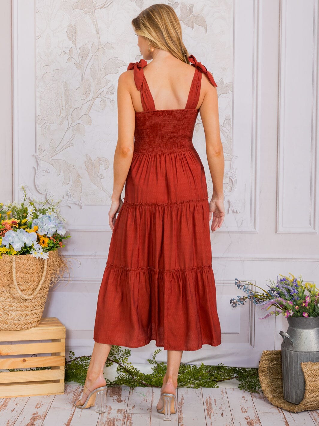 WOMEN'S SLEEVELESS SQUARE NECK SMOCK TIERED MAXI DRESS