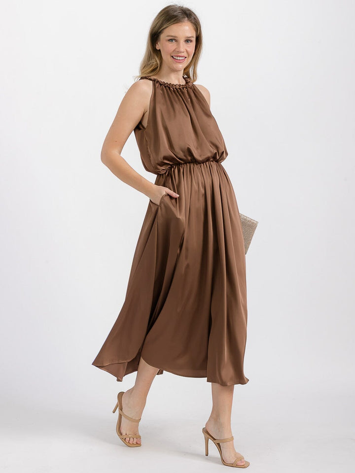 WOMEN'S SLEEVELESS HALTER NECK FRONT POCKETS ELASTIC WAIST MAXI DRESS