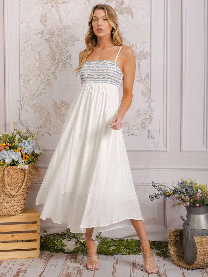 WOMEN'S SLEEVELESS FRONT POCKETS EMBROIDERY SWISS DETAILED MAXI DRESS