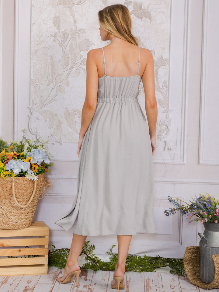 WOMEN'S SLEEVELESS V-NECK LACE DETAILED FRONT POCKETS MIDI DRESS