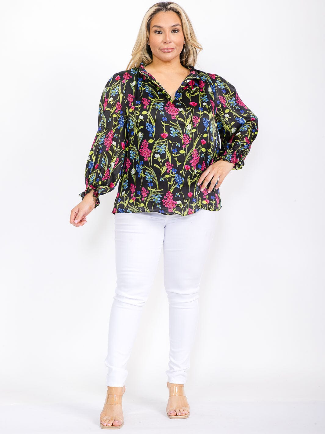 PLUS SIZE LONG SLEEVE RUFFLE V-NECK FLORAL BLOUSE