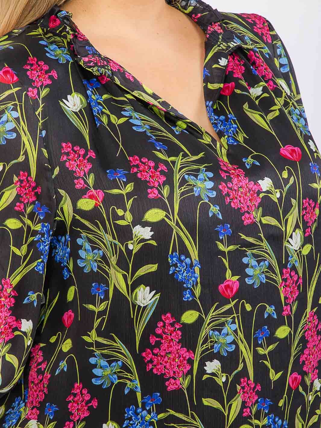 PLUS SIZE LONG SLEEVE RUFFLE V-NECK FLORAL BLOUSE