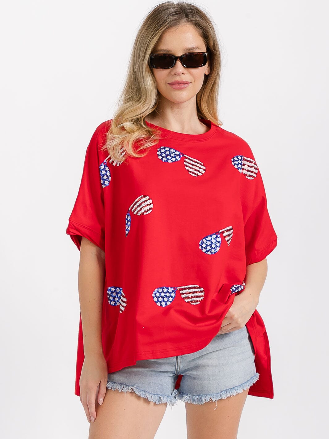 WOMEN'S SHORT SLEEVE HIGH-LOW GRAPHIC PATRIOTIC SHIRT