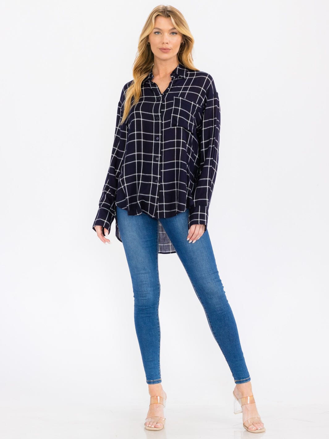 WOMEN'S LONG SLEEVE BUTTON CLOSURE FRONT POCKET HIGH-LOW PLAID TOP