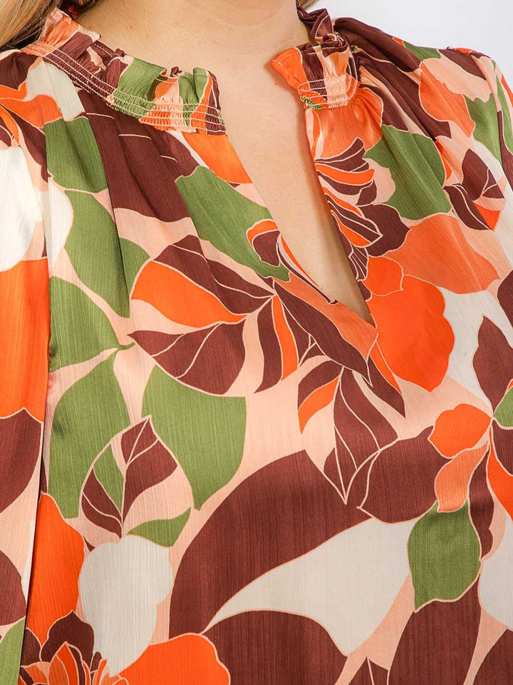 PLUS SIZE LONG SLEEVE RUFFLE V-NECK FLORAL BLOUSE