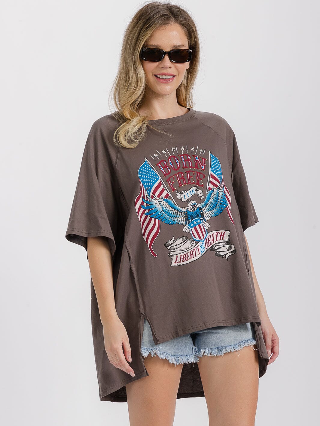 WOMEN'S SHORT SLEEVE HIGH-LOW GRAPHIC PATRIOTIC OVERSIZED SHIRT