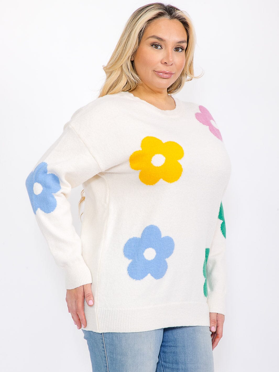 PLUS SIZE LONG SLEEVE MULTI FLOWERS PULLOVER SWEATER