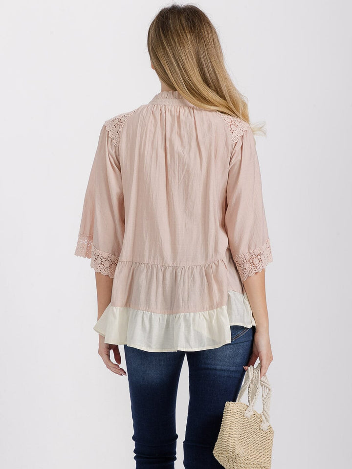 WOMEN'S 3/4 SLEEVE V-NECK RUFFLE DETAILED BLOUSE