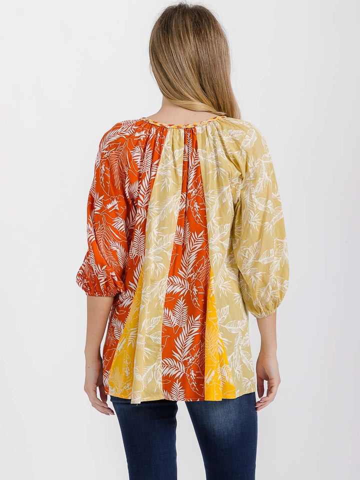 WOMEN'S 3/4 SLEEVE V-NECK LEAF PRINT TUNIC BLOUSE