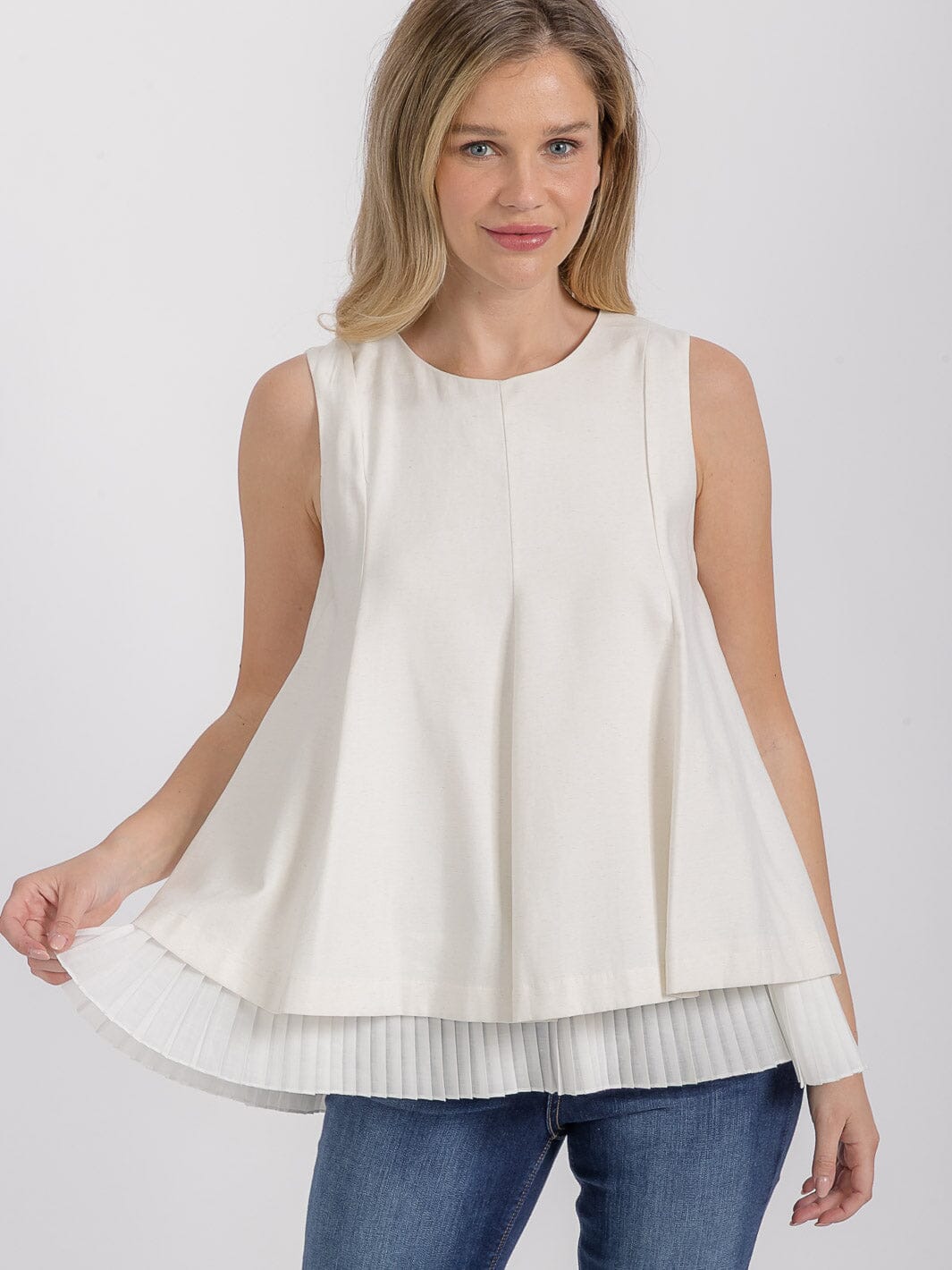 WOMEN'S SLEEVELESS PLEATED RUFFLE BOTTOM HEM TANK TOP