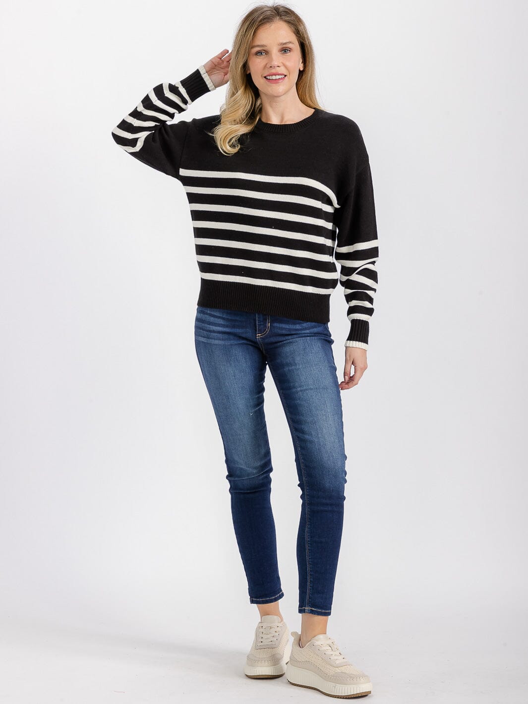 WOMEN'S LONG SLEEVE FRONT COLORBLOCK STRIPES PULLOVER SWEATER