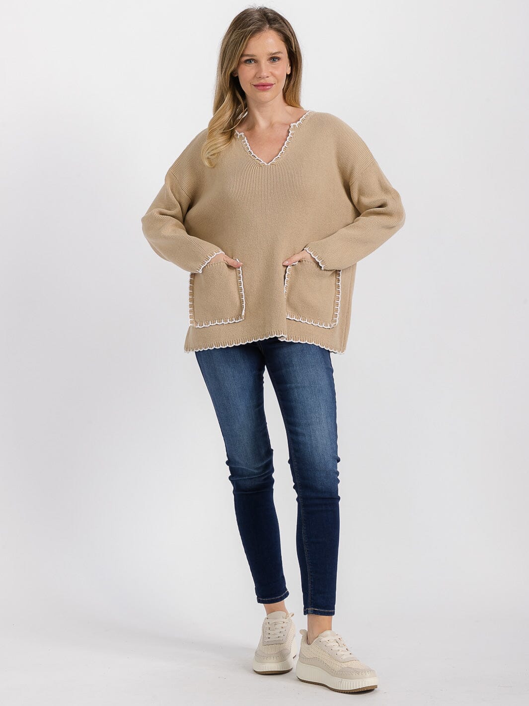 WOMEN'S LONG SLEEVE FRONT POCKETS V-NECK PULLOVER SWEATER