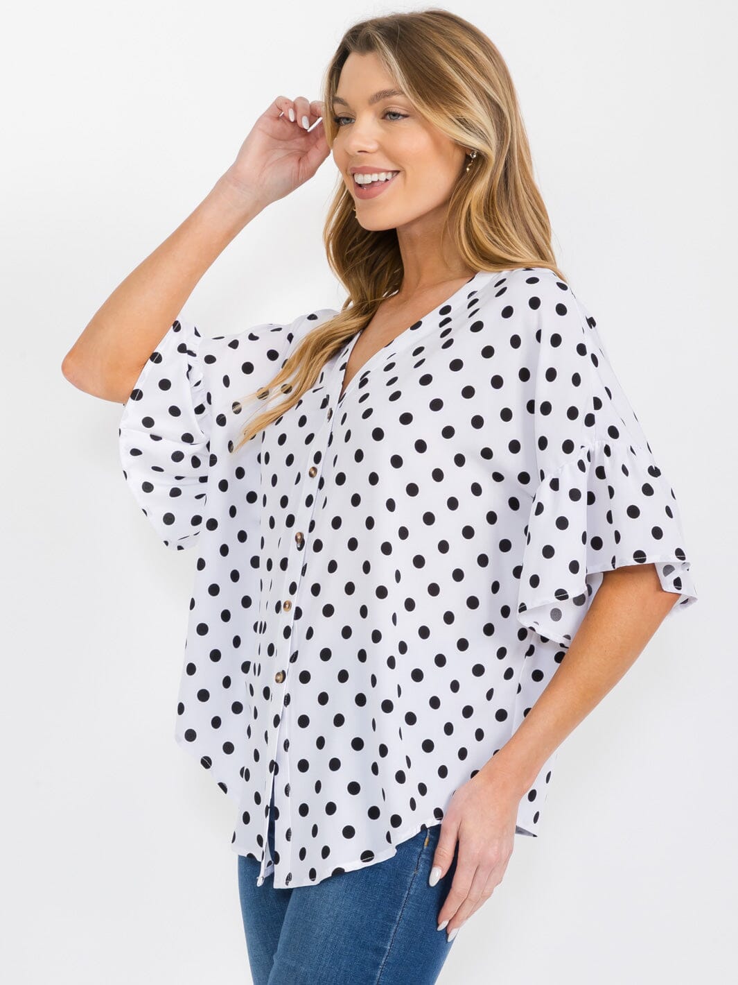 WOMEN'S SHORT RUFFLE SLEEVES BUTTON CLOSURE POLKA DOTS BLOUSE