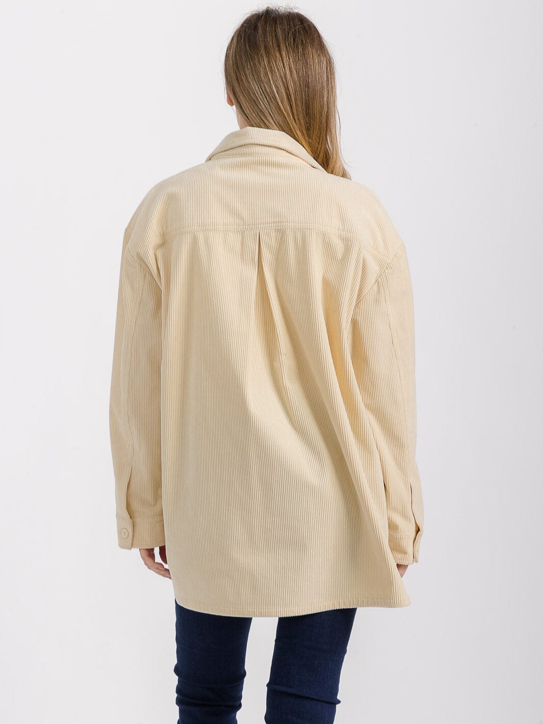 WOMEN'S LONG SLEEVE BUTTON CLOSURE FRONT POCKET HIGH-LOW CORDUROY SHACKET