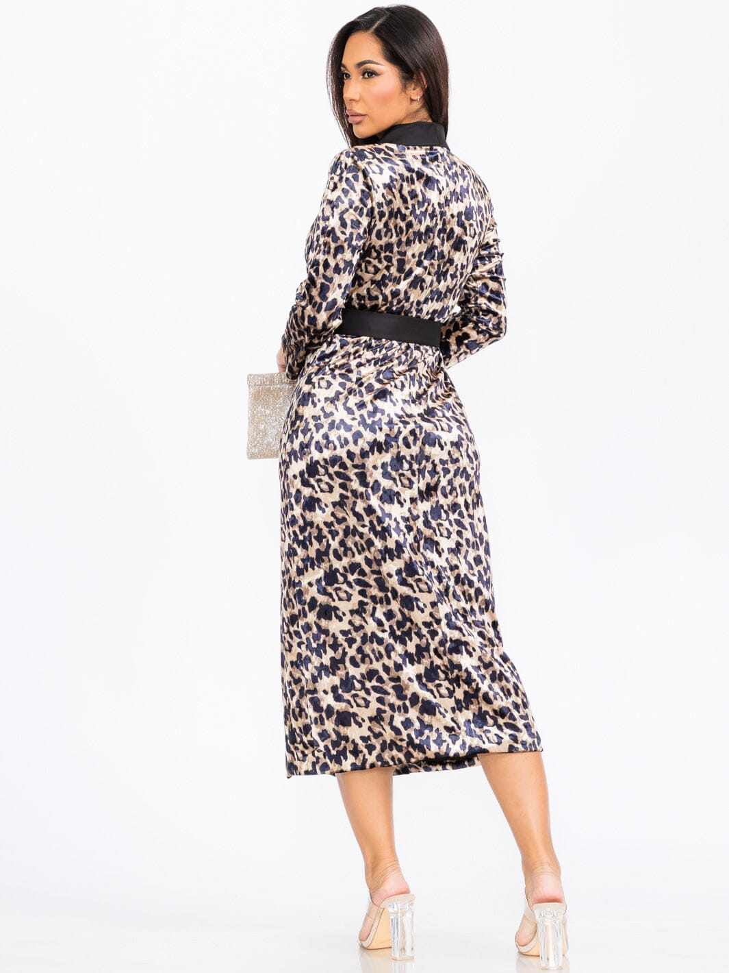 WOMEN'S LONG SLEEVE SURPLICE BUTTON CLOSURE AIMAL PRINT MAXI DRESS