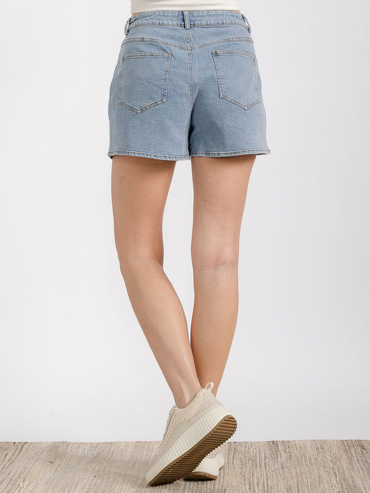 WOMEN'S BUTTON CLOSURE FRONT POCKET GRAPHIC SEQUINS PATRIOTIC DENIM MINI SHORT