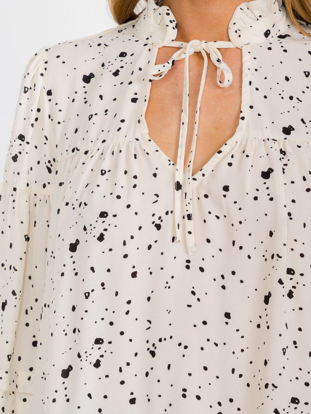 WOMEN'S 3/4 PUFF SLEEVES V-NECK ANIMAL PRINT BLOUSE