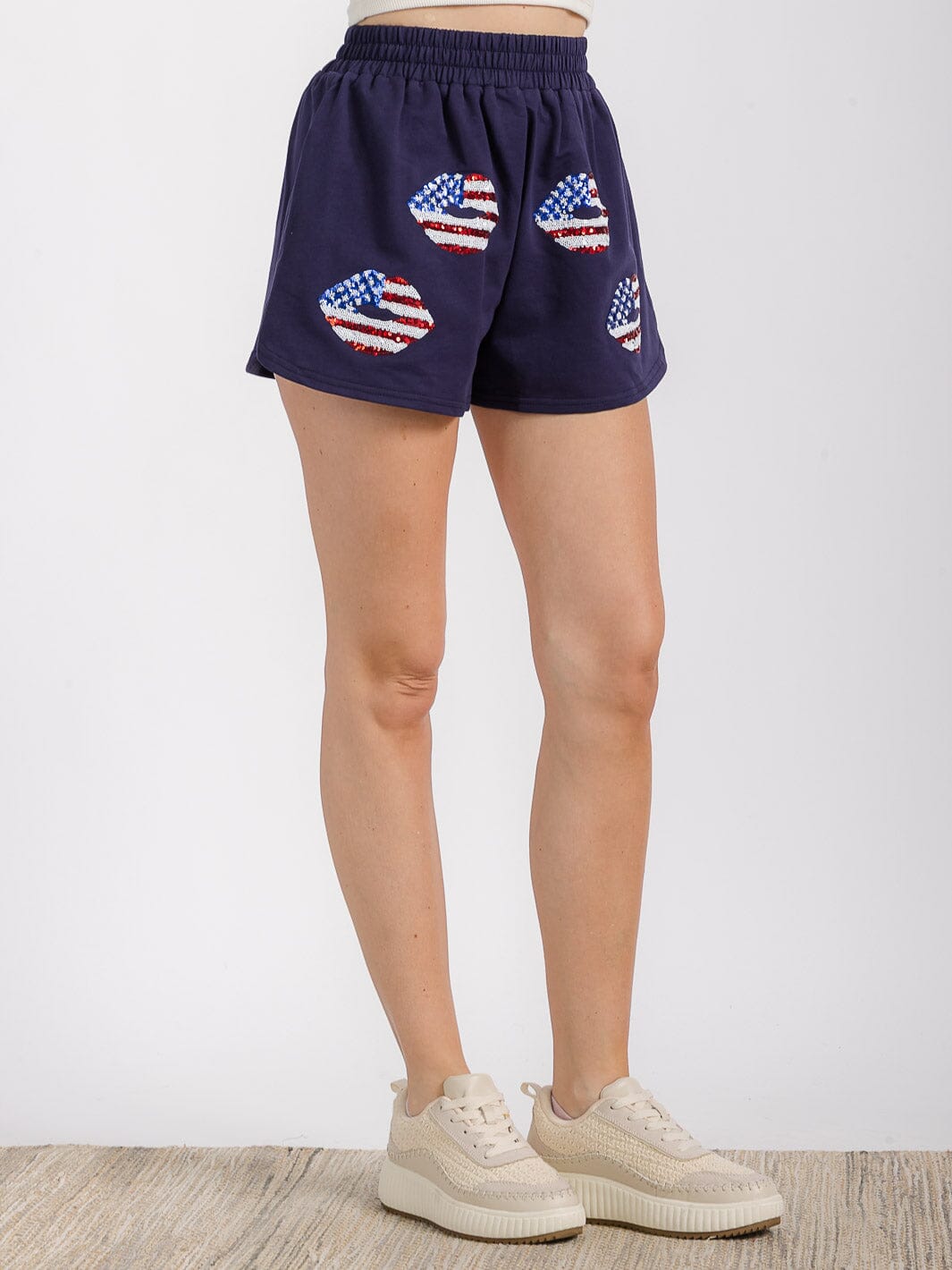 WOMEN'S ELASTIC WAIST FRONT POCKET GRAPHIC SEQUINS PATRIOTIC MINI SHORT