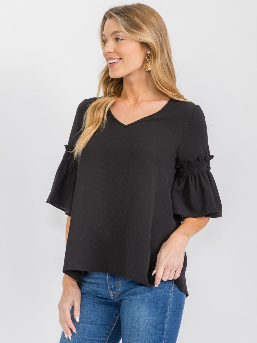 WOMEN'S SHORT RUFFLE SLEEVES V-NECK BLOUSE