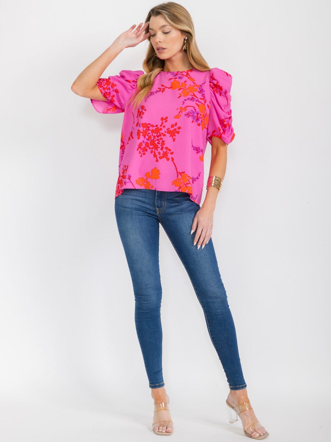 WOMEN'S SHORT RUCHED SLEEVE FLORAL BLOUSE