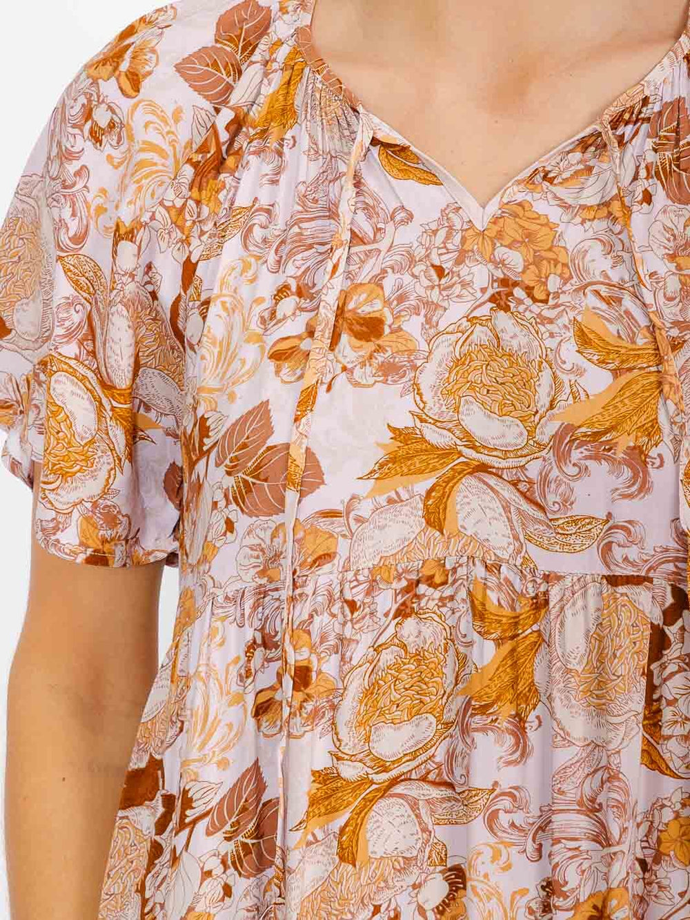 WOMEN'S SHORT SLEEVES V-NECK FRONT POCKETS TIERED FLORAL MAXI DRESS