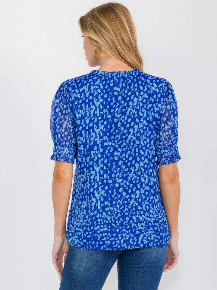 WOMEN'S SHORT PUFF SLEEVE V-NECK BUTTON UP PRINT BLOUSE