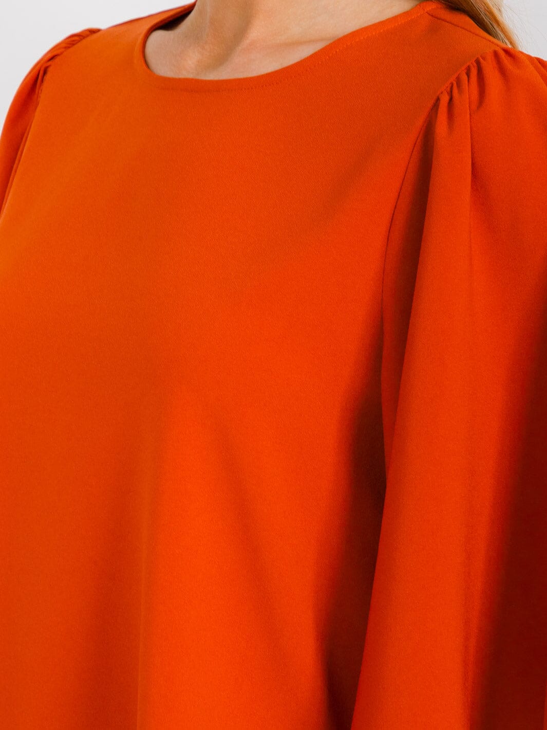 WOMEN'S SHORT SLEEVE SOLID BLOUSE