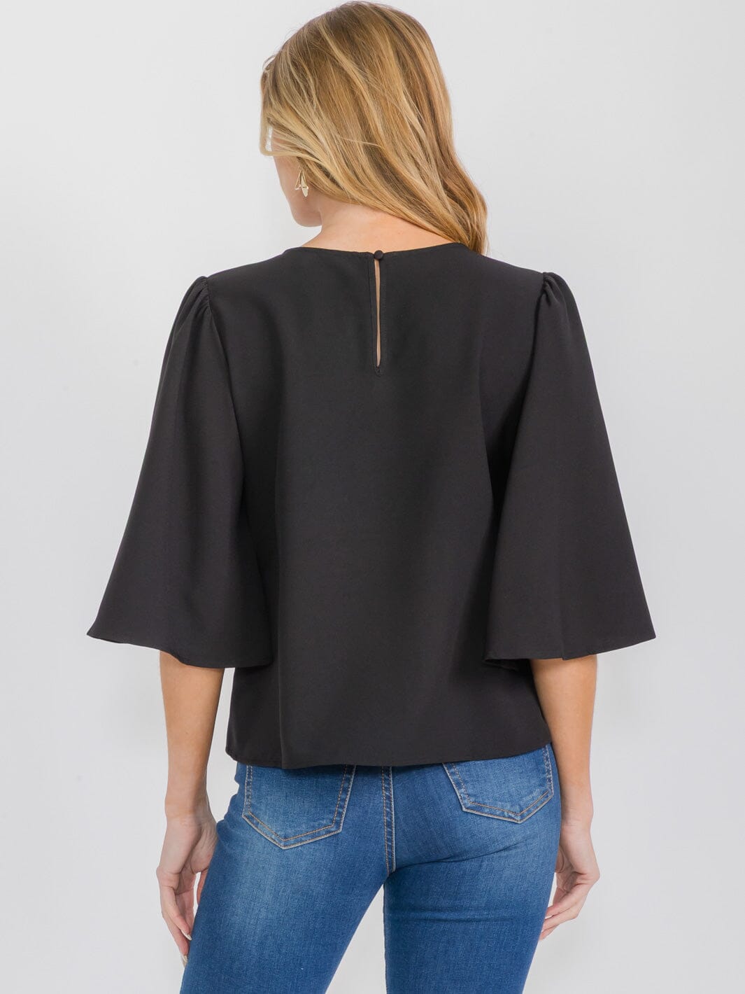 WOMEN'S SHORT SLEEVE SOLID BLOUSE