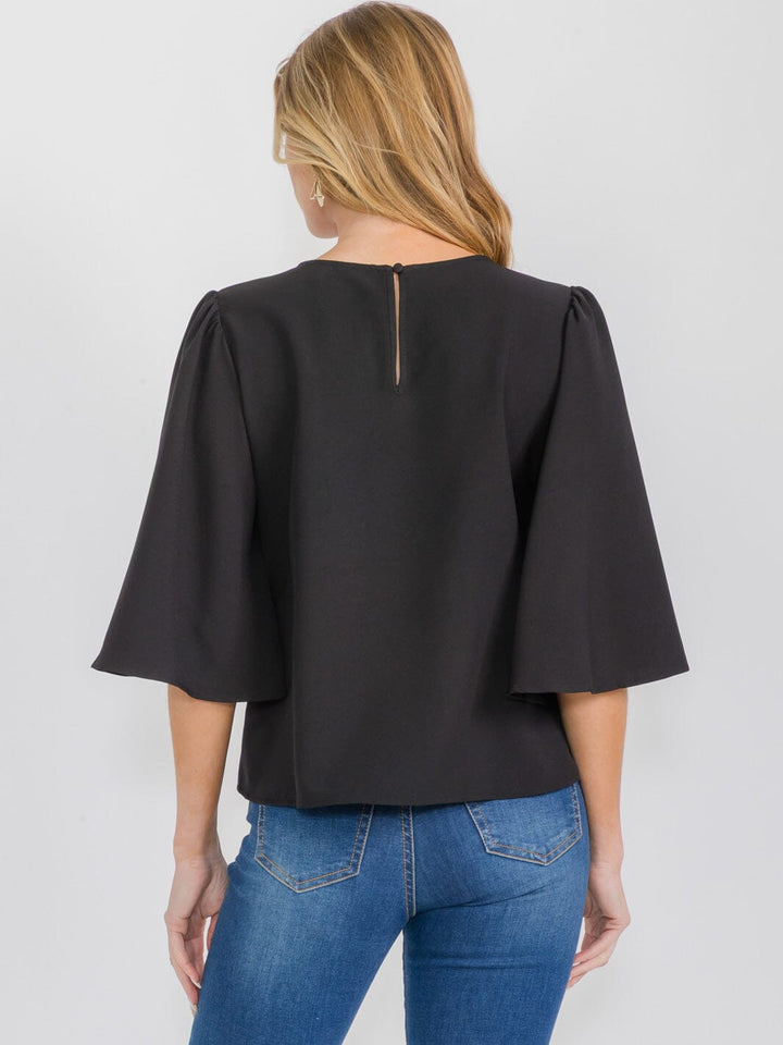 WOMEN'S SHORT SLEEVE SOLID BLOUSE