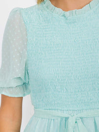 WOMEN'S SHORT SLEEVES SMOCK SELF TIE SWISS DETAILED MINI DRESS