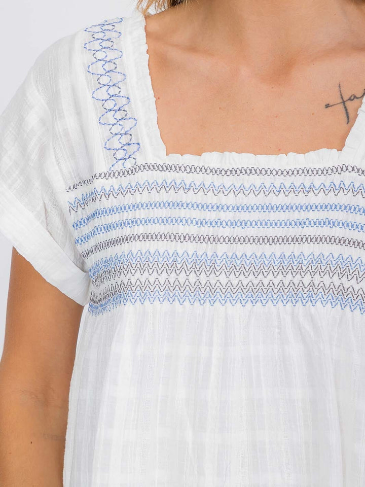 WOMEN'S SHORT SLEEVE SQUARE NECK EMBROIDERY TUNIC BLOUSE