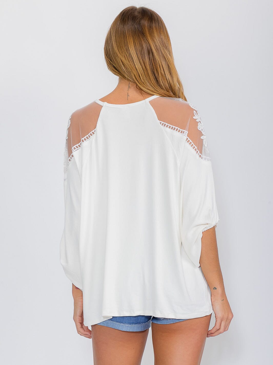 WOMEN'S SHORT SLEEVE CROCHET LACE DETAILED BLOUSE