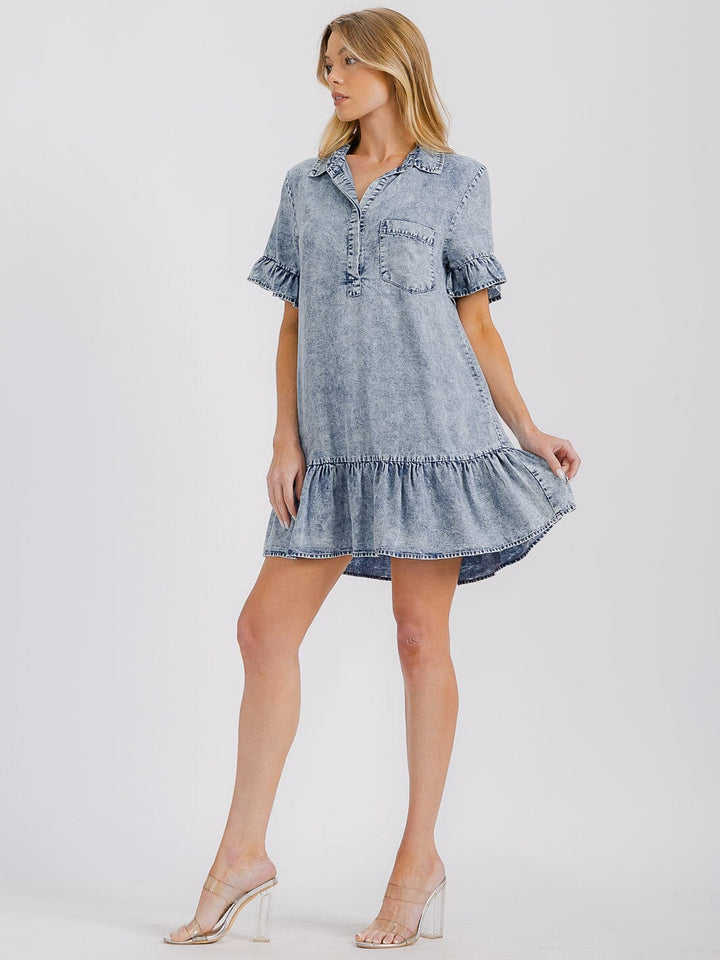 WOMEN'S SHORT SLEEVE BUTTON UP FRONT POCKET RUFFLEE BOTTOM HEM WASHED MINI DRESS