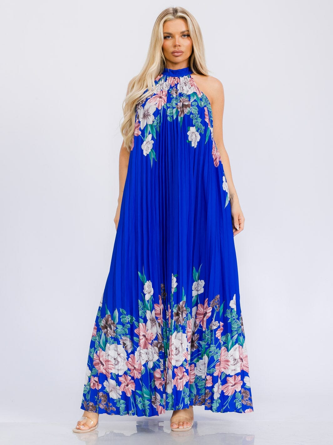 WOMEN'S SLEEVELESS HALTER NECK PLEATED FLORAL MAXI DRESS