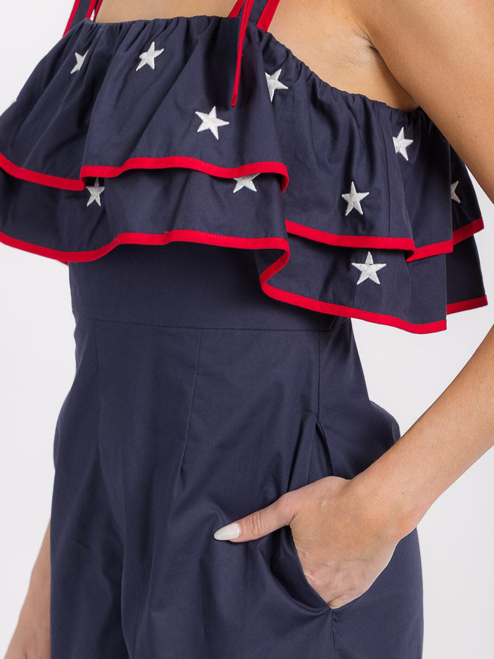 WOMEN'S SLEEVELESS ADJUSTABLE STRAPS FRONT POCKETS RUFFLE STARS PRINT ROMPER