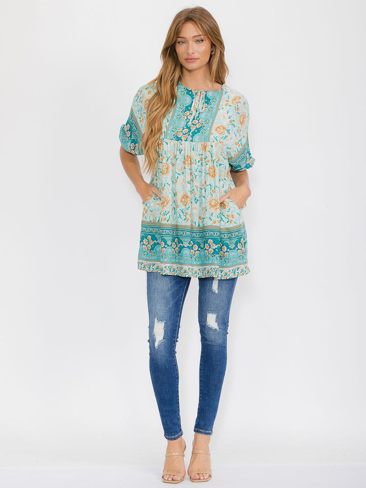 WOMEN'S SHORT SLEEVE TIERED FRONT POCKETS TUNIC BLOUSE