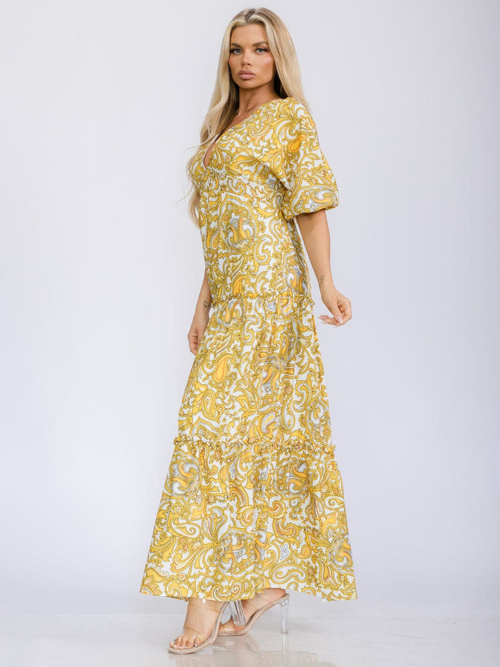 WOMEN'S SHORT SLEEVE V-NECK TIERED PAISLEY PRINT OPEN BACK MAXI DRESS
