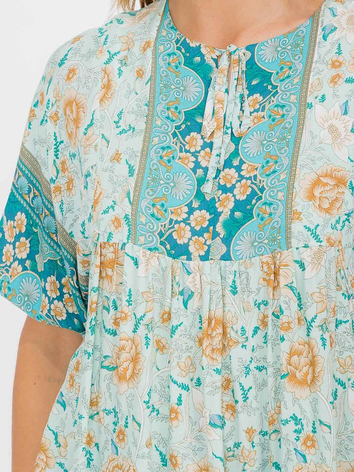 WOMEN'S SHORT SLEEVE TIERED FRONT POCKETS TUNIC BLOUSE