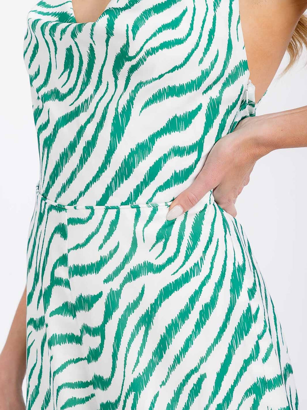 WOMEN'S SLEEVELESS COWL NECK OPEN BACK PRINTED WIDE LEG JUMPSUIT