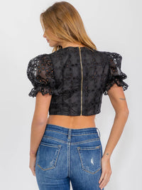 WOMEN'S SHORT PUFF SLEEVE EYELET DETAILED CROP TOP
