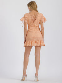 WOMEN'S SHORT SLEEVE V-NECK EYELET TRIM DETAILED MINI DRESS