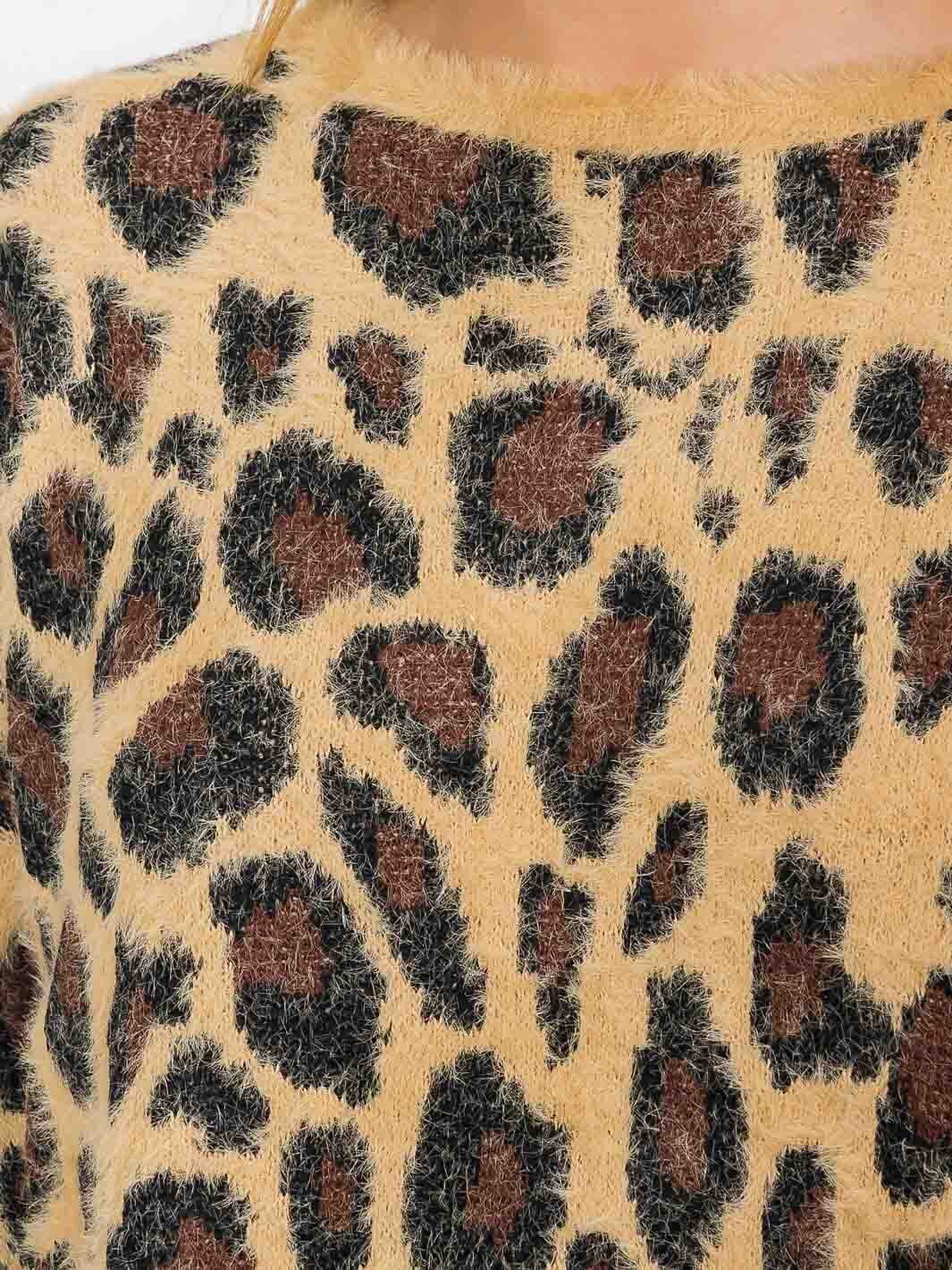 WOMEN'S LONG SLEEVE ANIMAL PRINT PULLOVER SWEATER