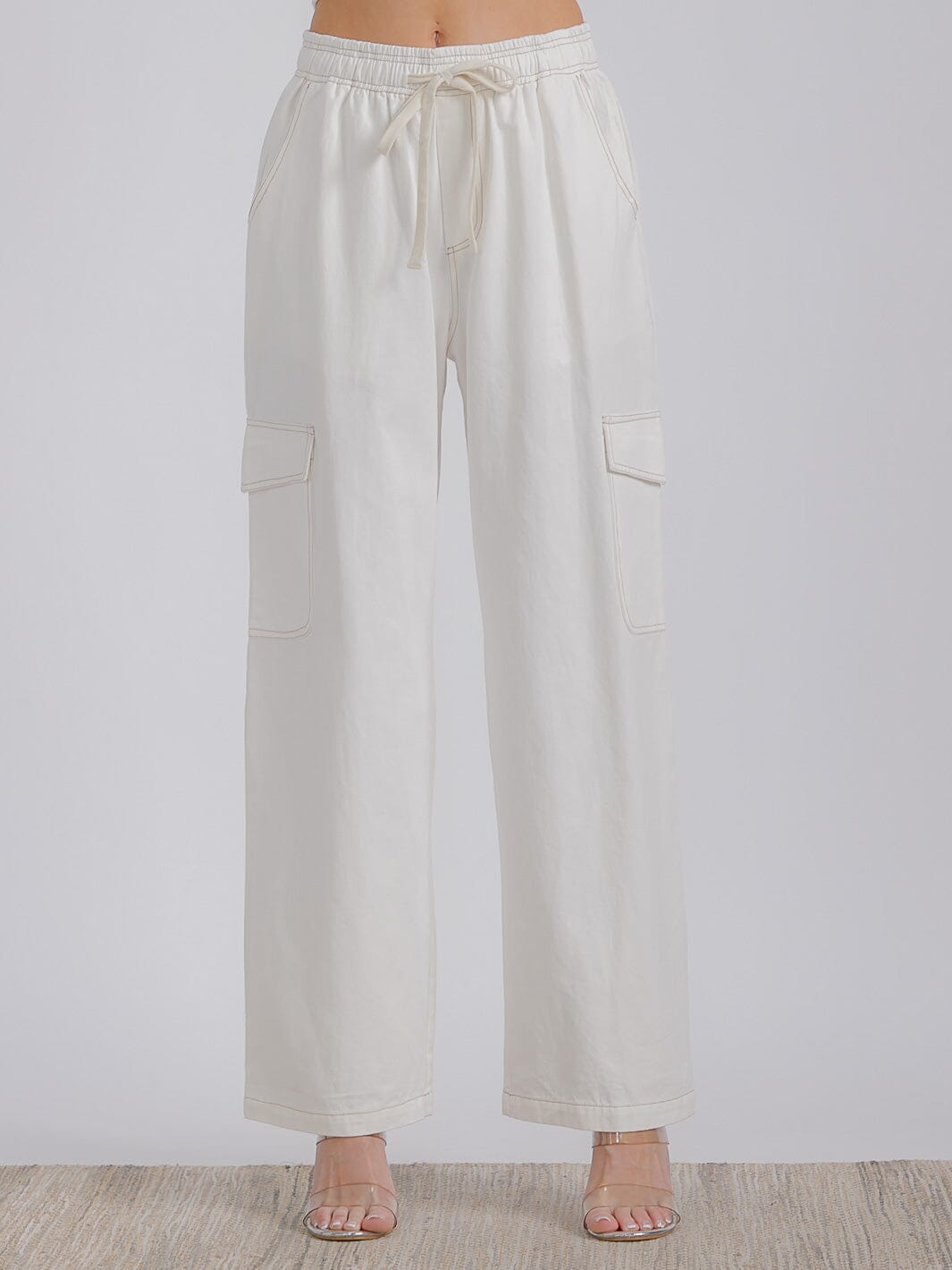 WOMEN'S ELASTIC WAIST CARGO POCKETS WIDE LEG DENIM PANTS