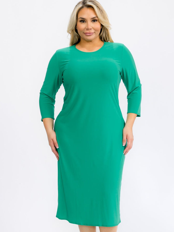 PLUS SIZE 3/4 SLEEVES SOLID MIDI DRESS