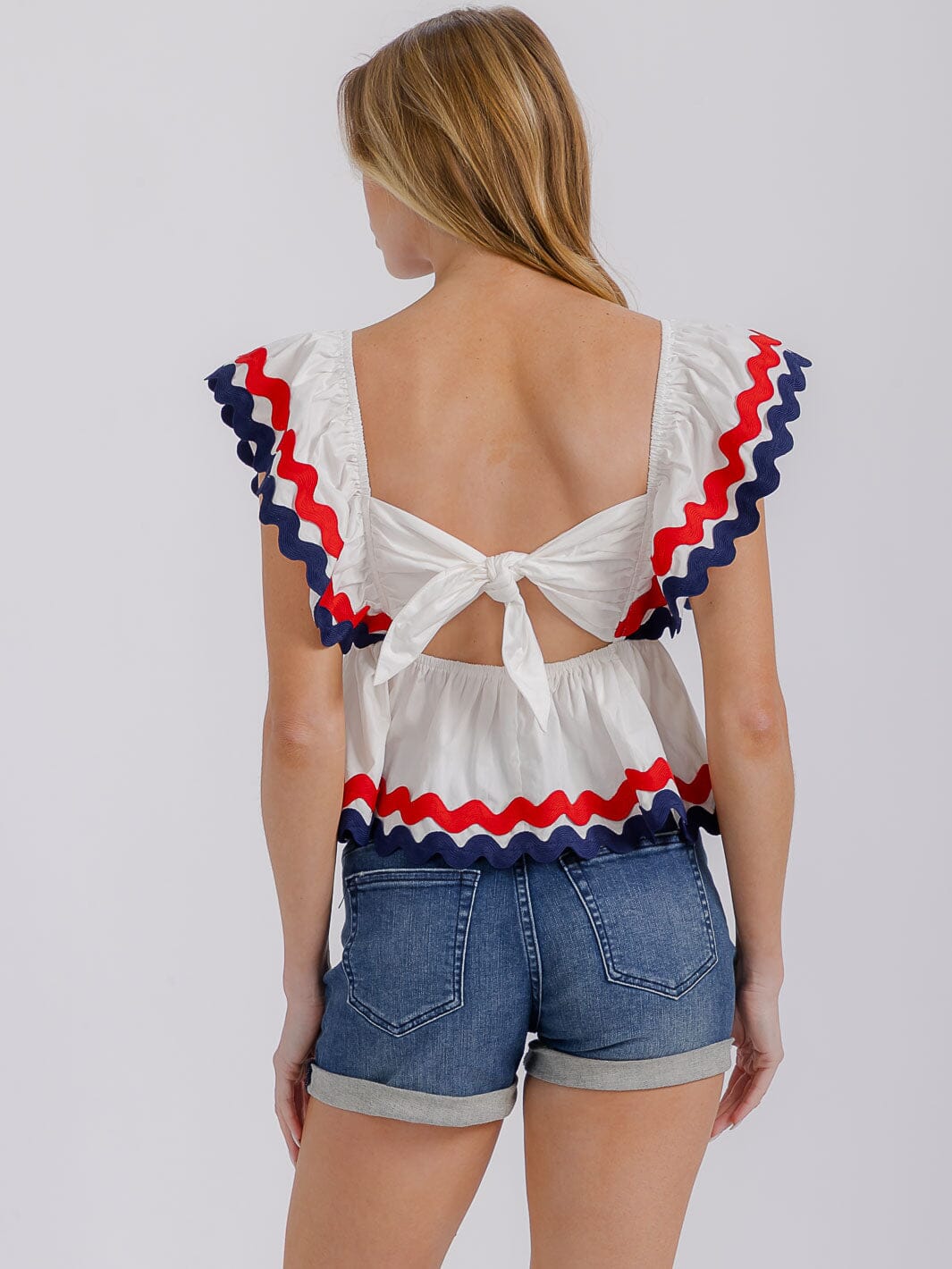 WOMEN'S SHORT RUFFLE SLEEVES V-NECK OPEN BACK TRIM DETAILED TOP