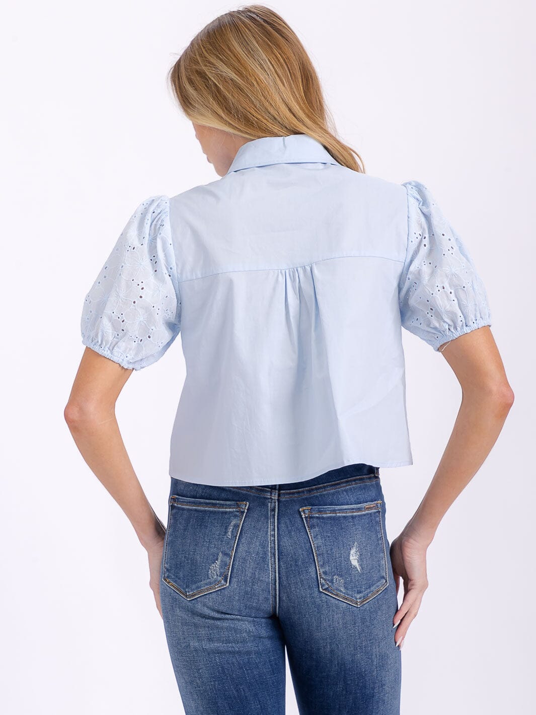 WOMEN'S SHORT EYELET SLEEVES BUTTON UP COLLAR BLOUSE