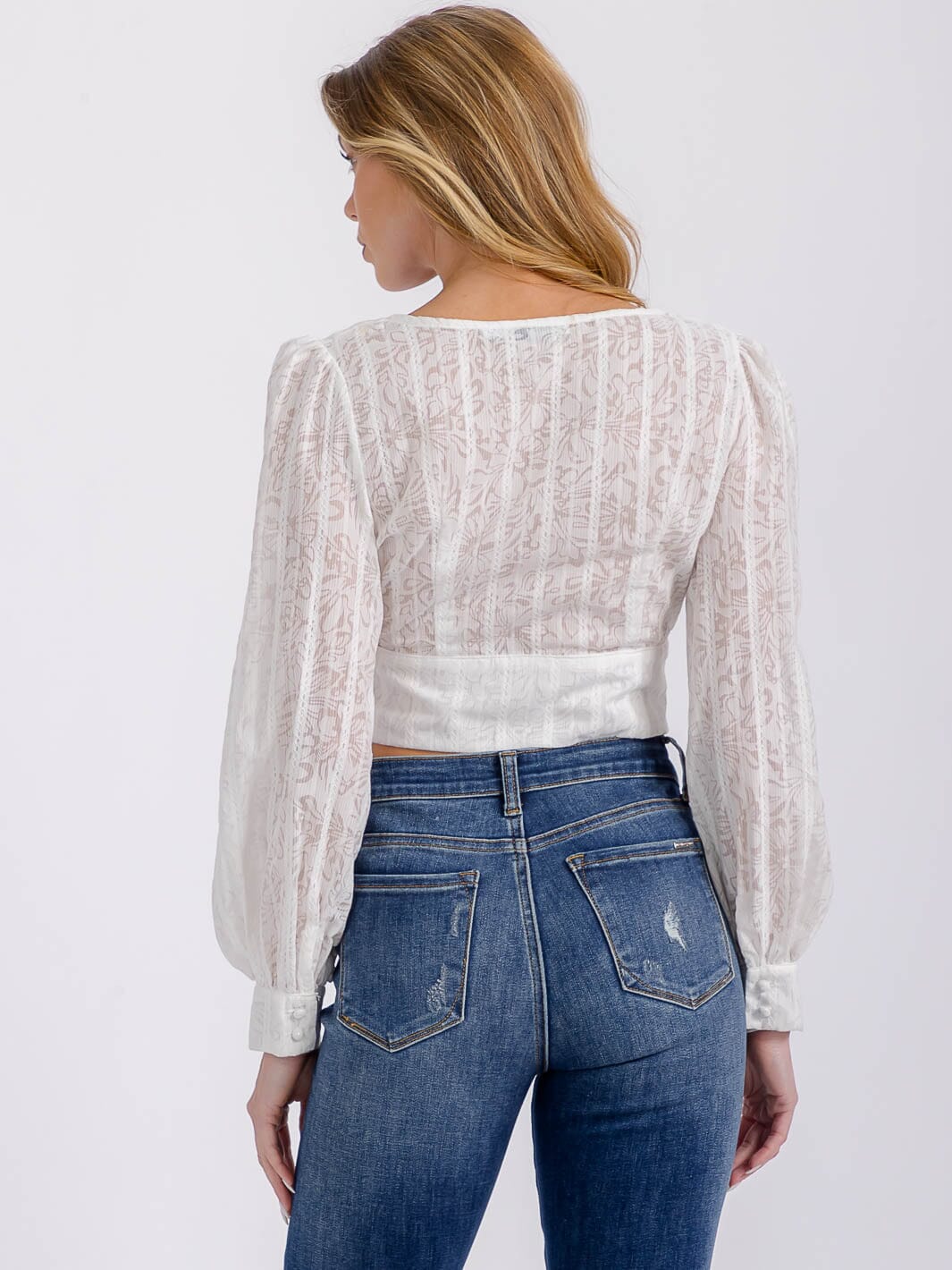 WOMEN'S LONG SLEEVE V-NECK BUTTON UP DETAILED CROP TOP