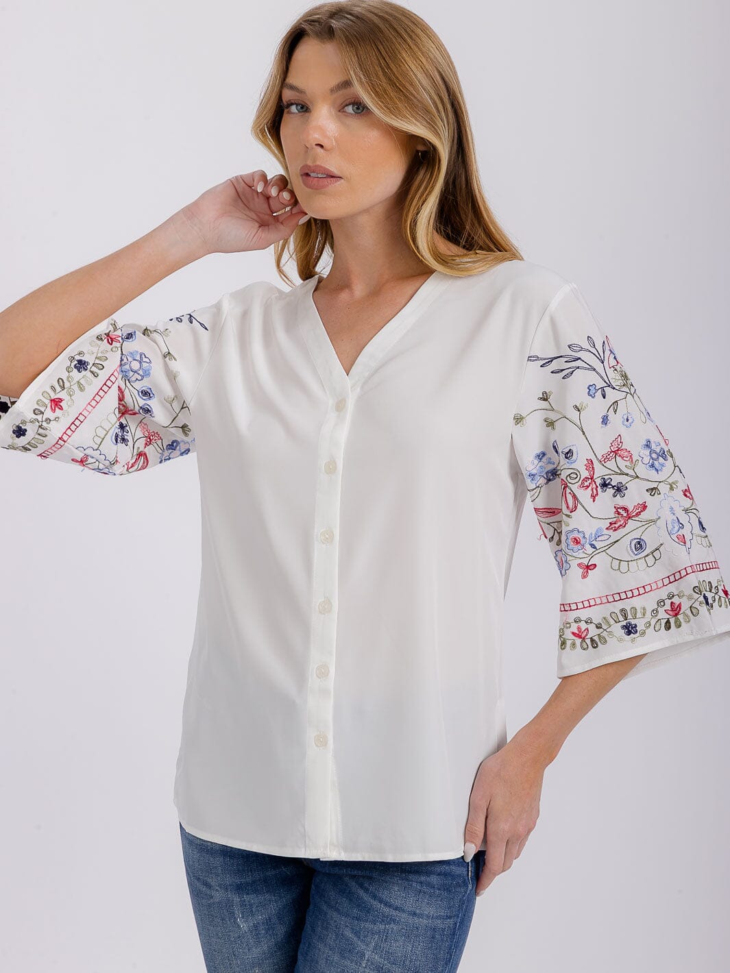 WOMEN'S SHORT SLEEVE BUTTON UP FLORAL EMBROIDERY BLOUSE