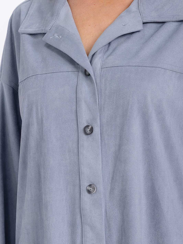 WOMEN'S LONG SLEEVE BUTTON UP HIGH-LOW TOP