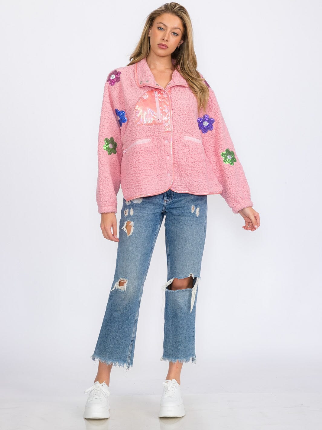 WOMEN'S LONG SLEEVES BUTTON CLOSURE FLOWERS DETAILED SHERPA SWEATER